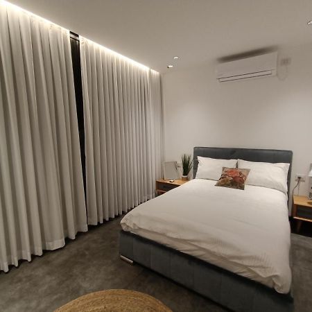 Luxury Aparment 5 Room 2 Minutes From The Beach Bat Yam Exterior photo