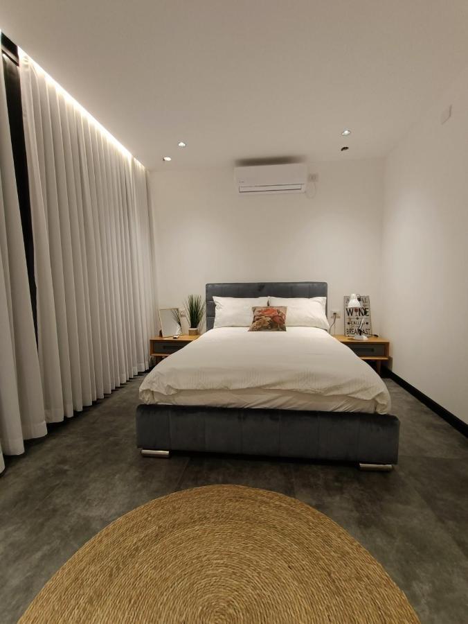 Luxury Aparment 5 Room 2 Minutes From The Beach Bat Yam Exterior photo
