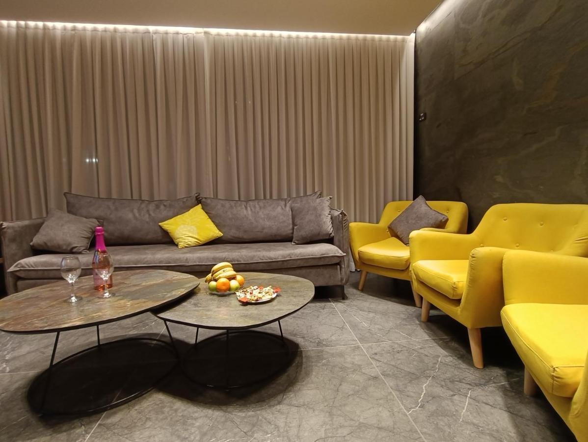 Luxury Aparment 5 Room 2 Minutes From The Beach Bat Yam Exterior photo
