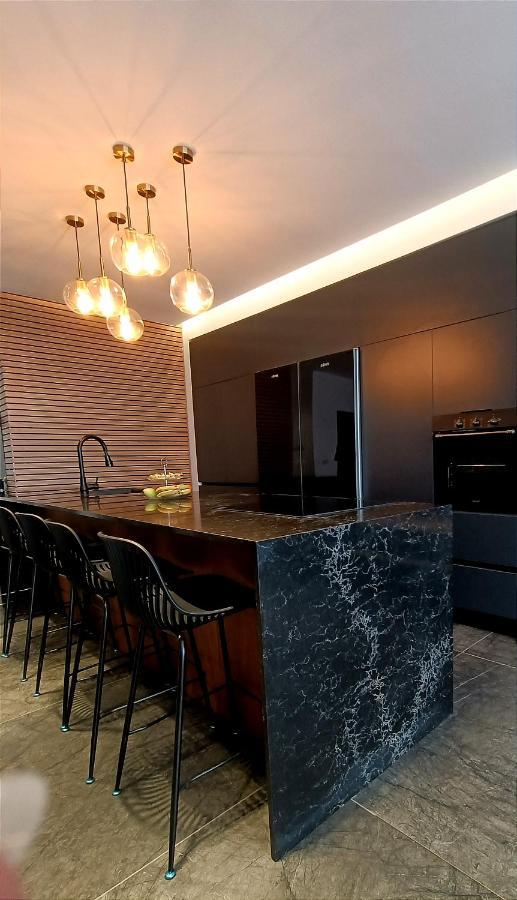 Luxury Aparment 5 Room 2 Minutes From The Beach Bat Yam Exterior photo